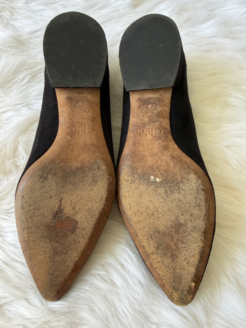 Chloe Black Pointed-Toe Suede Flats - Picture 5 of 9